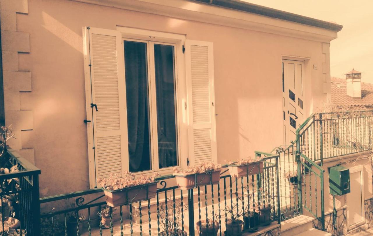 B&B Le Colonne Montefusco Экстерьер фото