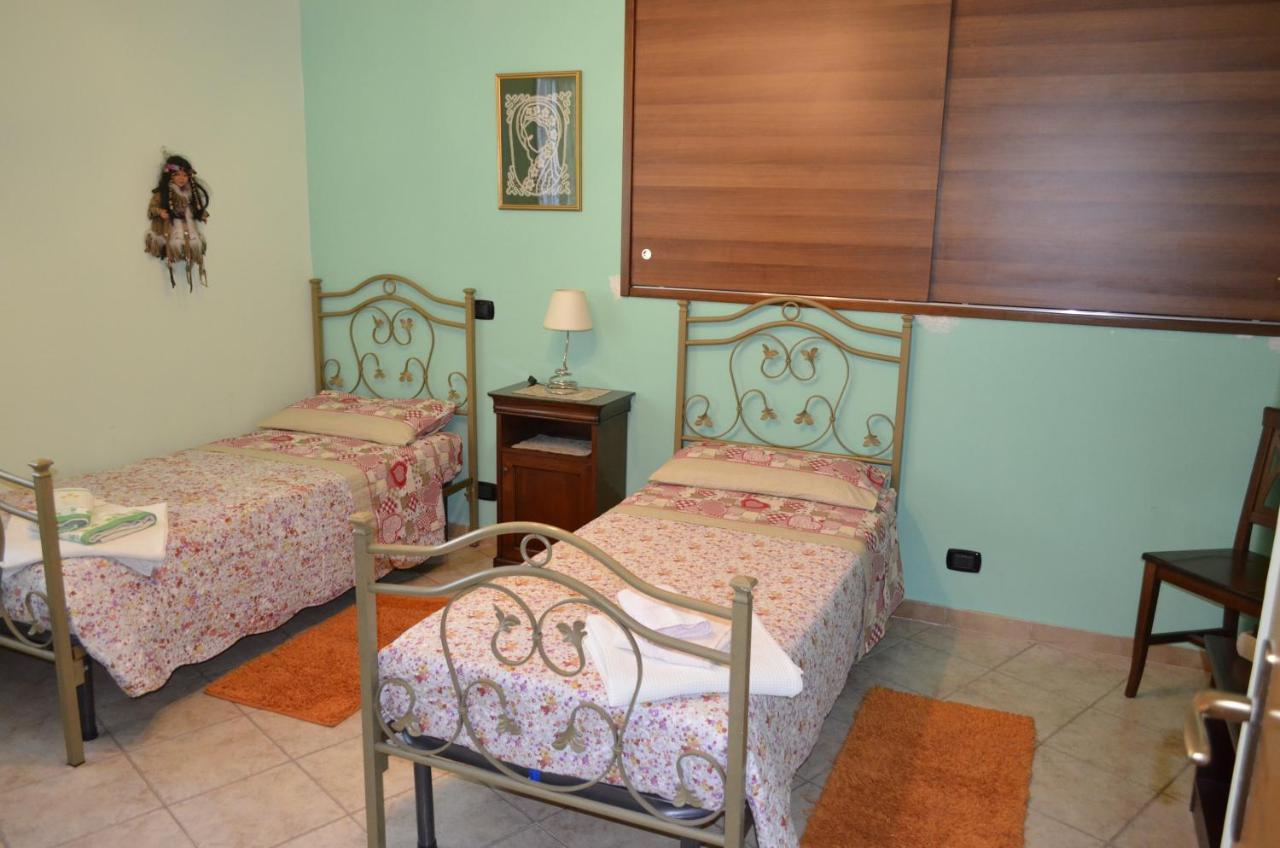 B&B Le Colonne Montefusco Экстерьер фото