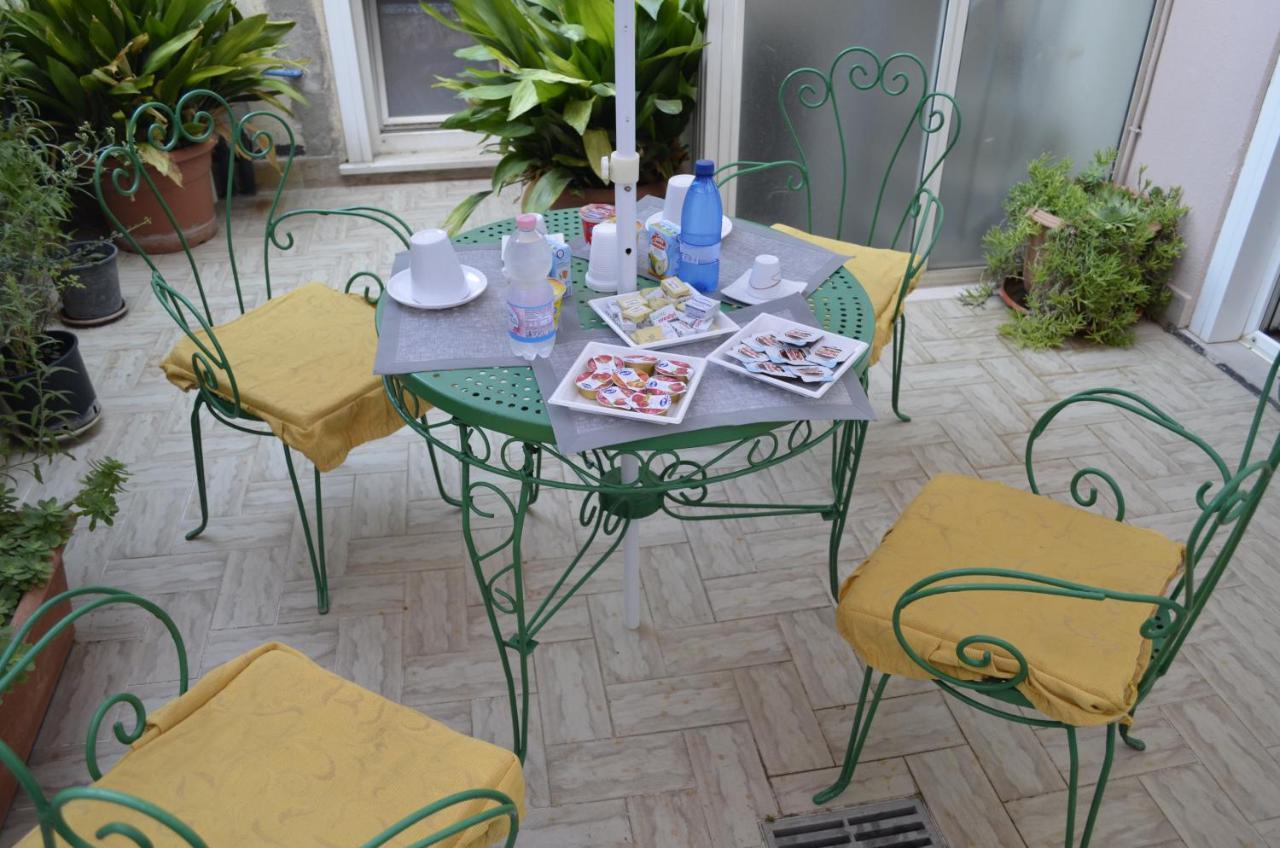 B&B Le Colonne Montefusco Экстерьер фото